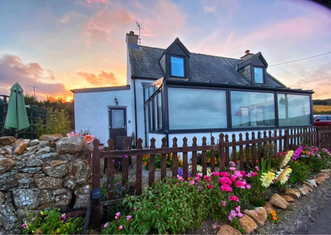 Piper'S Cave Bed And Breakfast Helmsdale Buitenkant foto